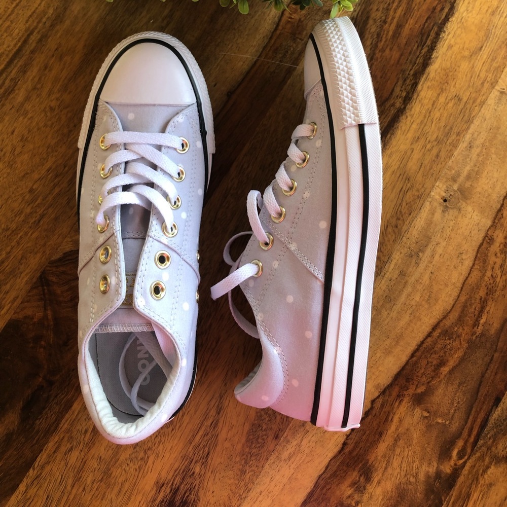 Women converse